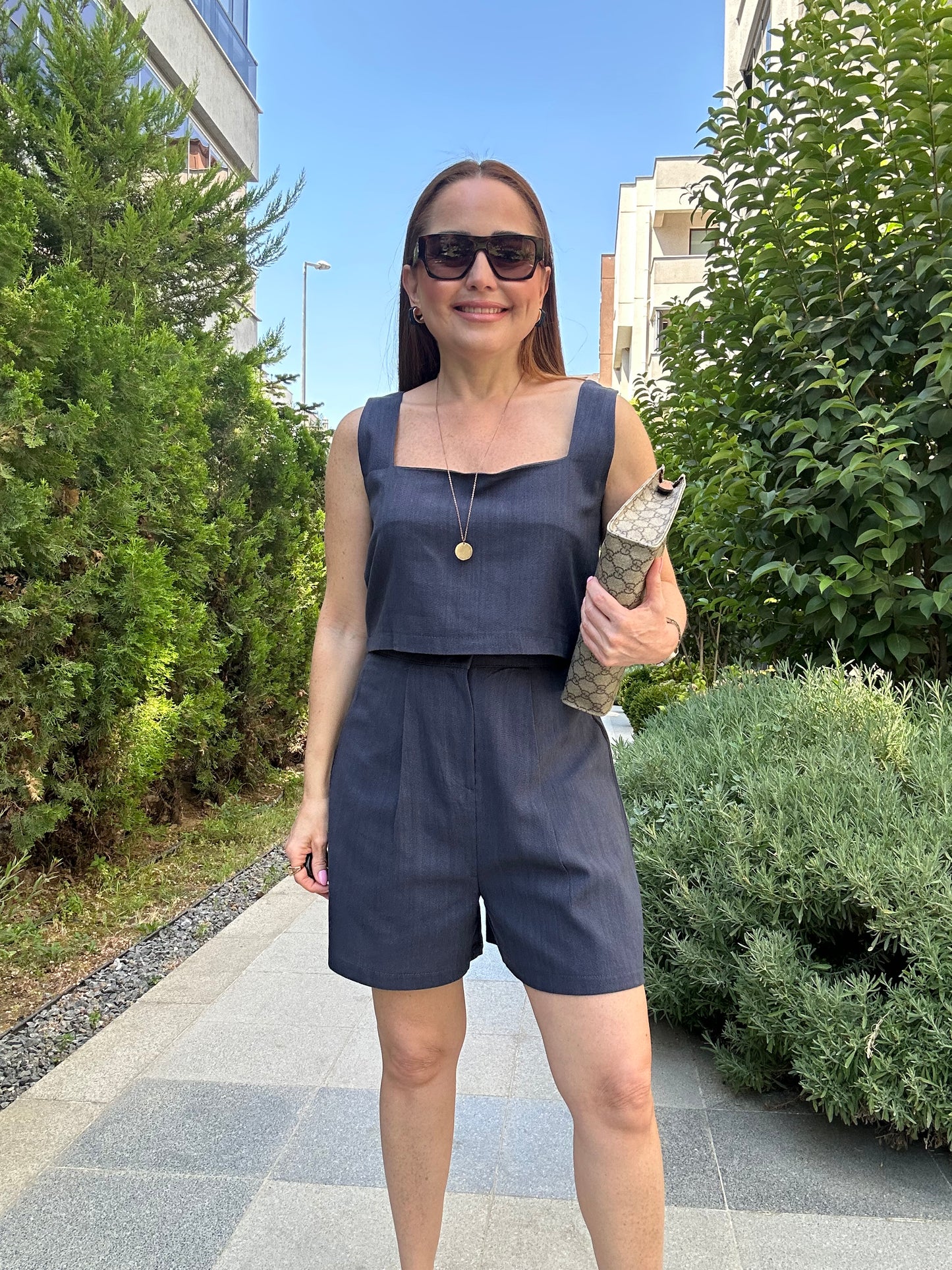 Kare yaka takım