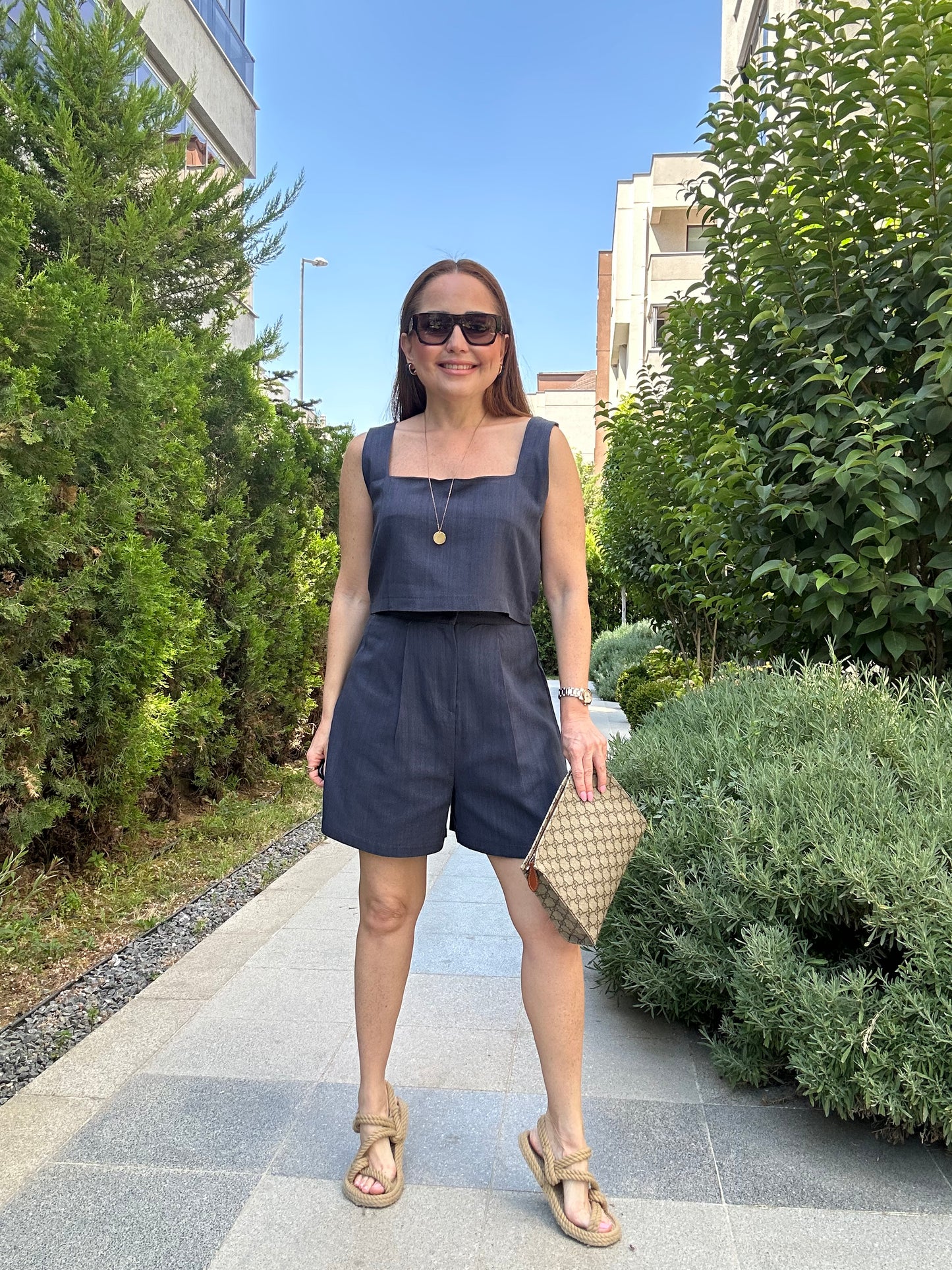 Kare yaka takım