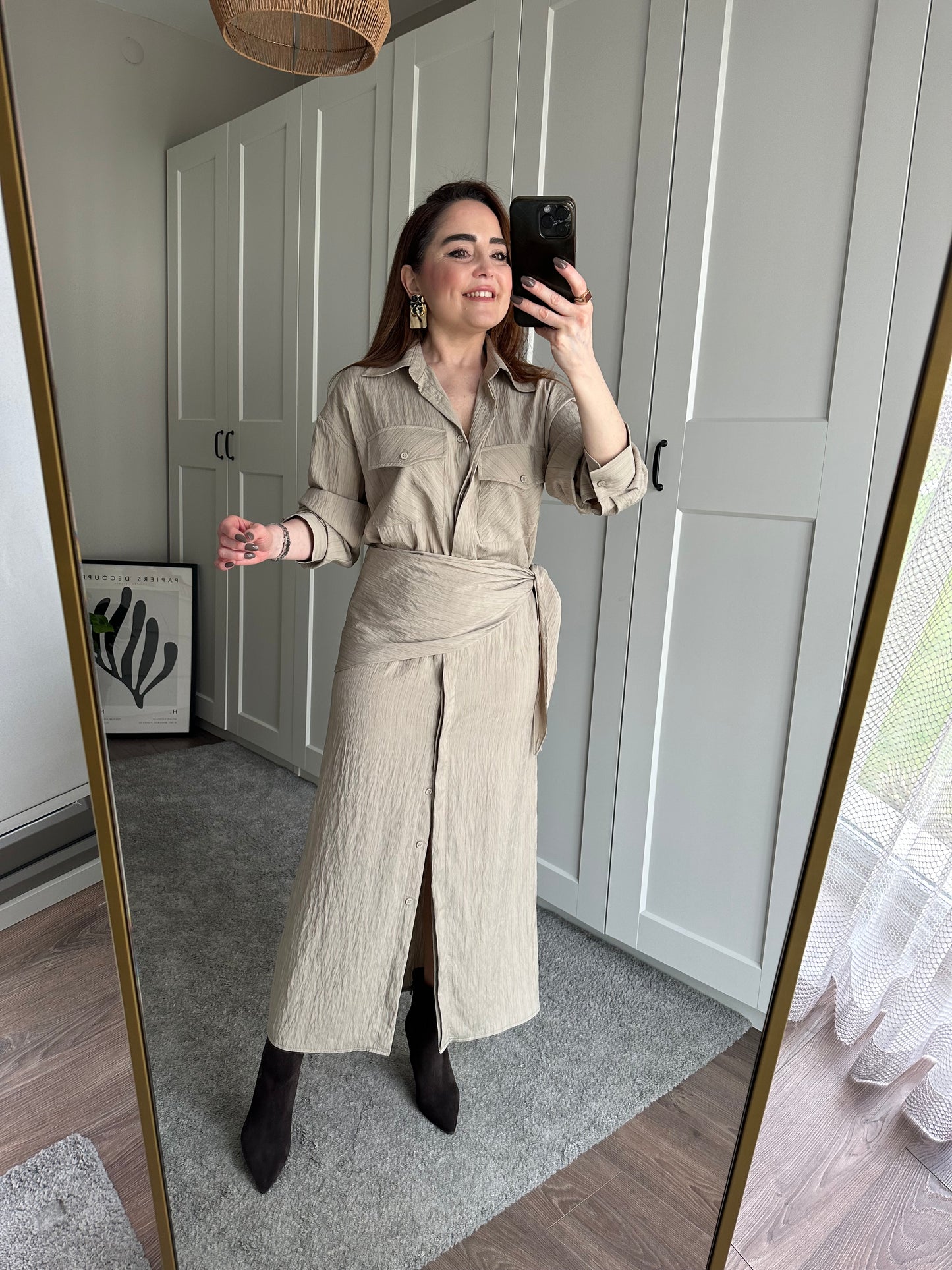 Fular detaylı çizgili elbise