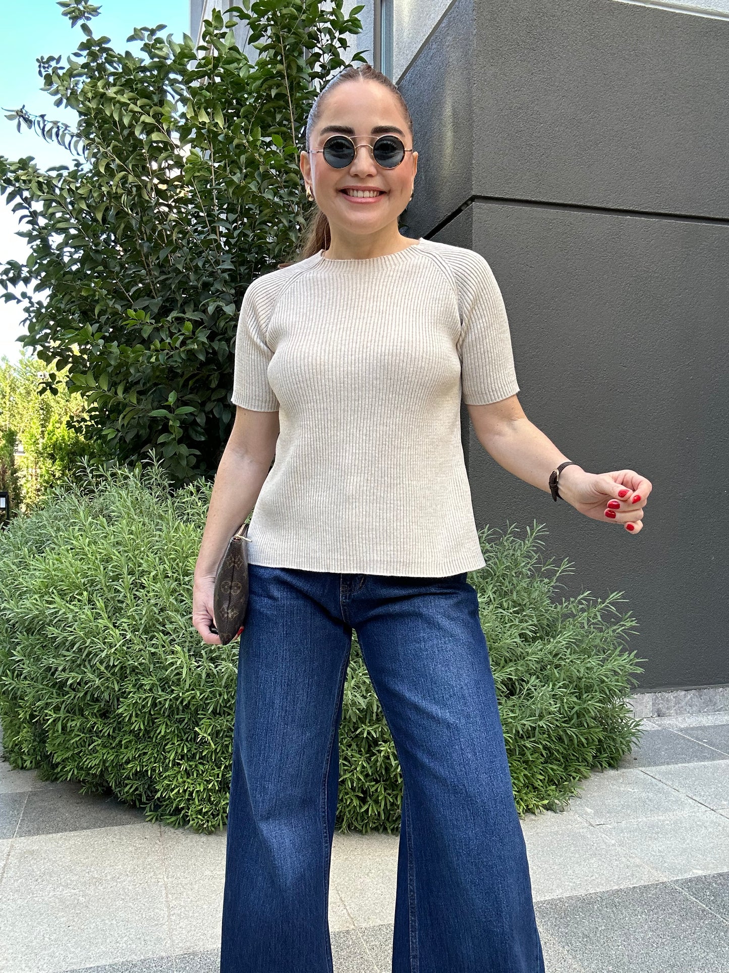 Kurdele detaylı triko