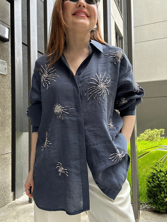 Boncuk işlemeli tensel gömlek