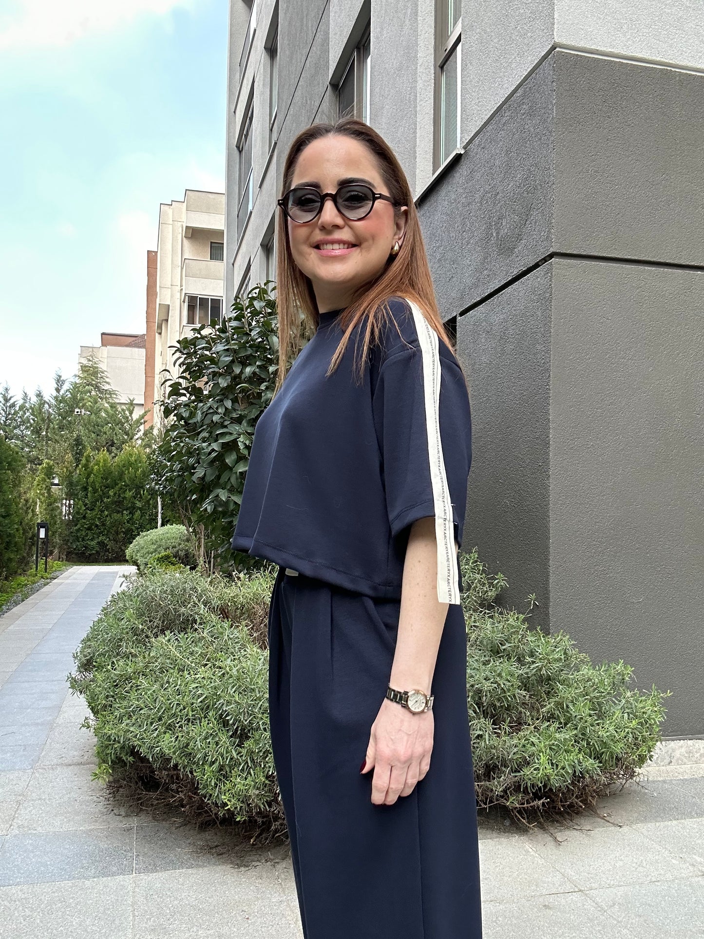 Premium yazılı modal takım
