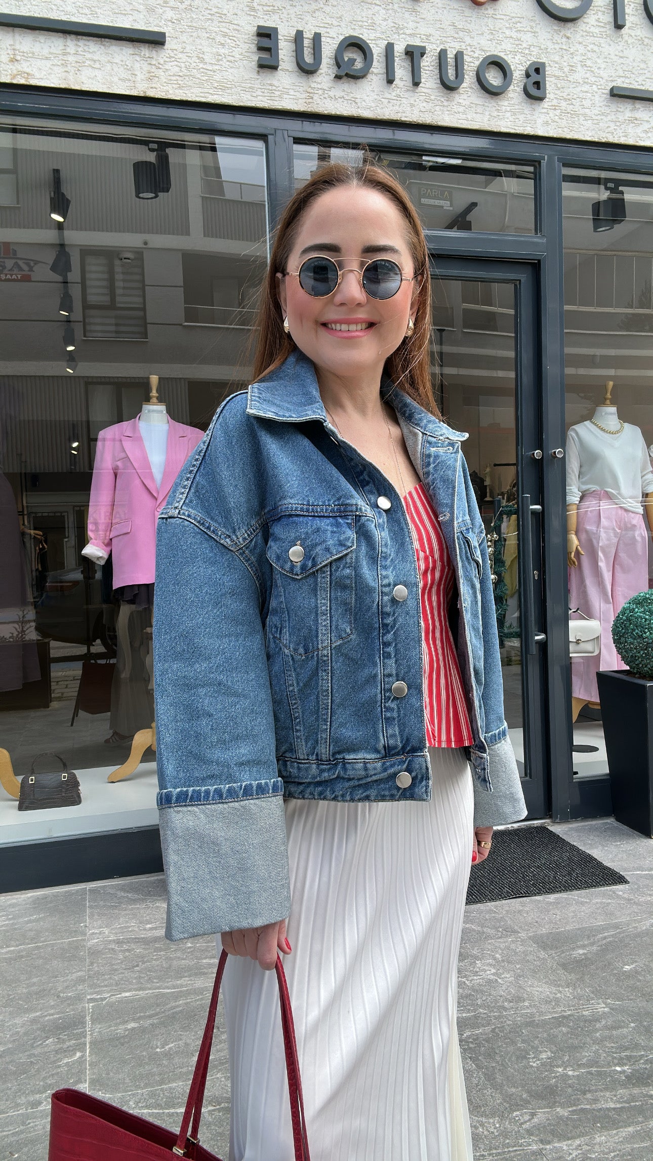 Kolları katlı denim ceket
