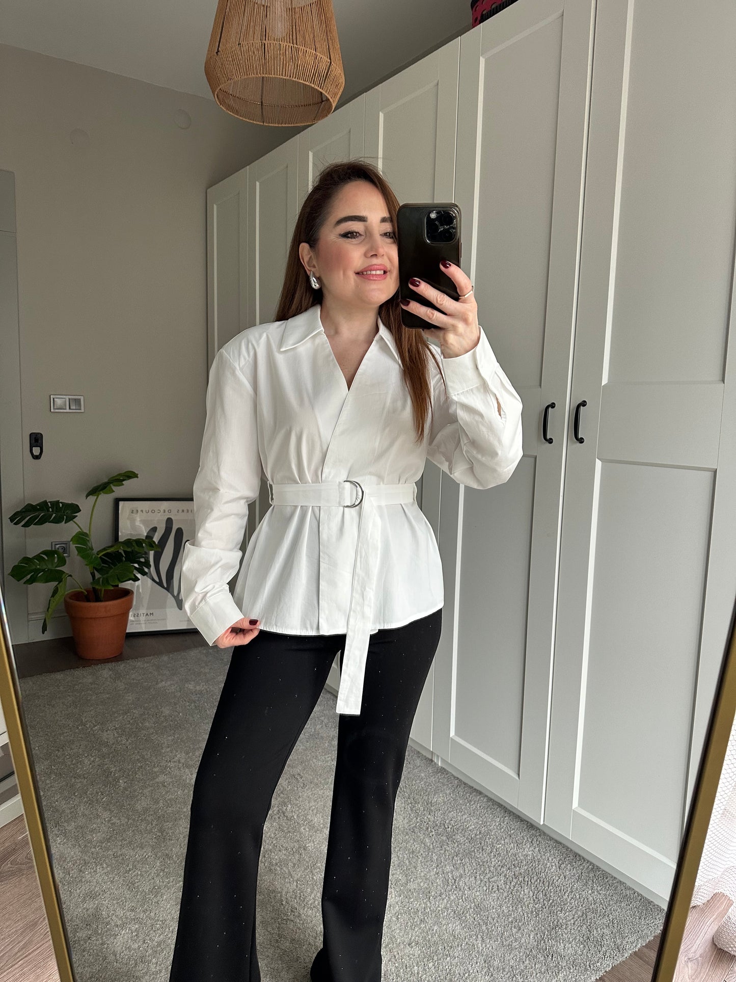 Marka muadil Vatkalı kemerli poplin gömlek