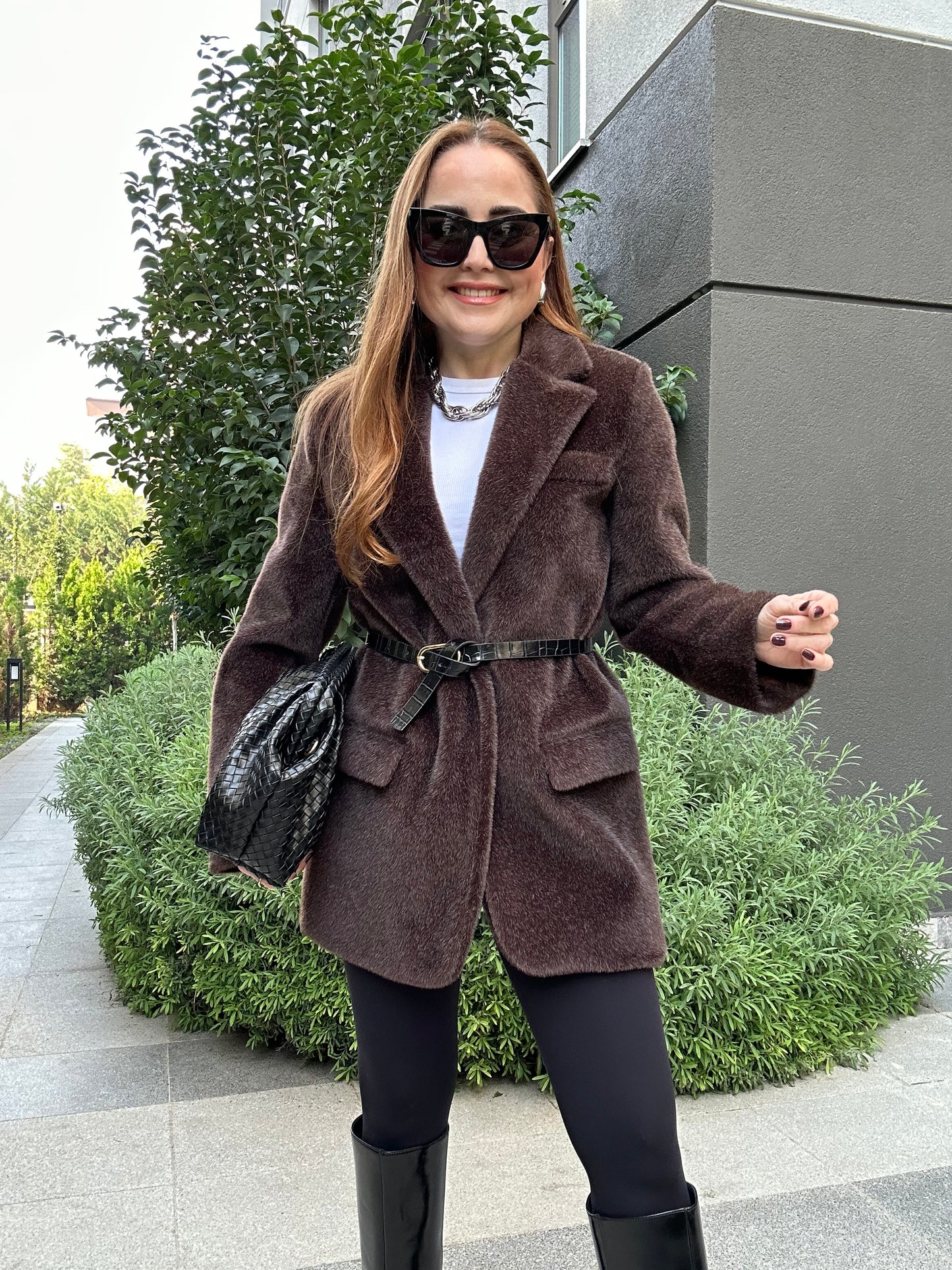 Premium tüylü kemerli blazer