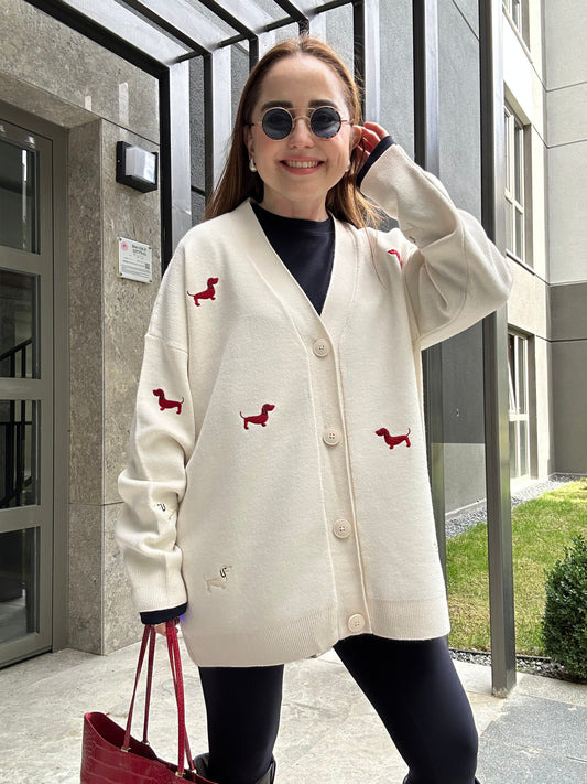 Köpek nakışlı hırka