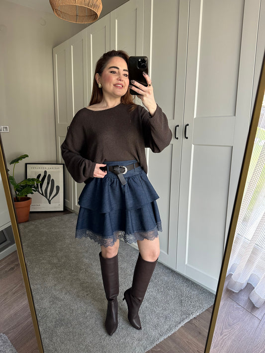 Dantel detaylı mini etek (içi şortlu)