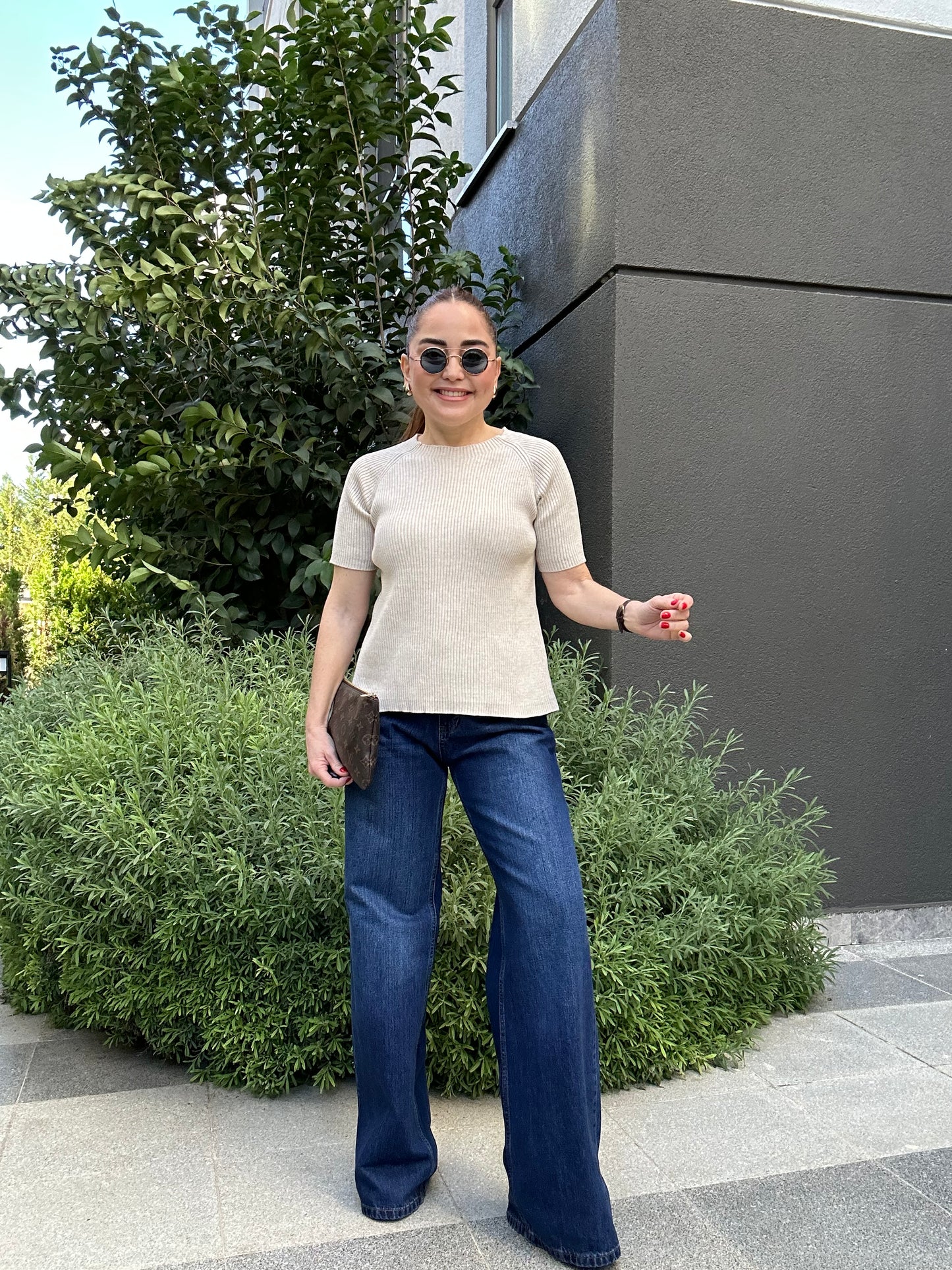 Kurdele detaylı triko