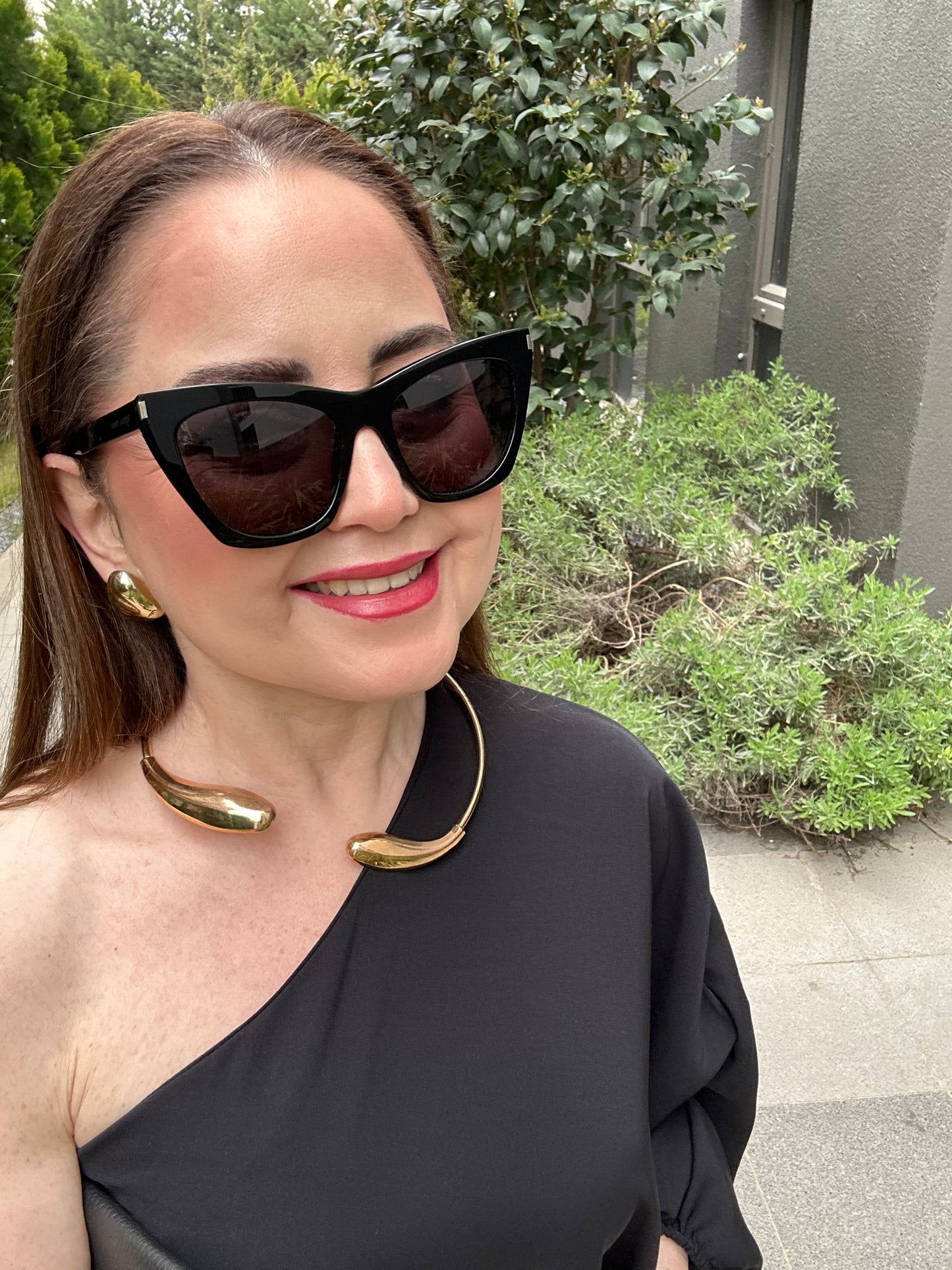 Tasarım gold detaylı elbise