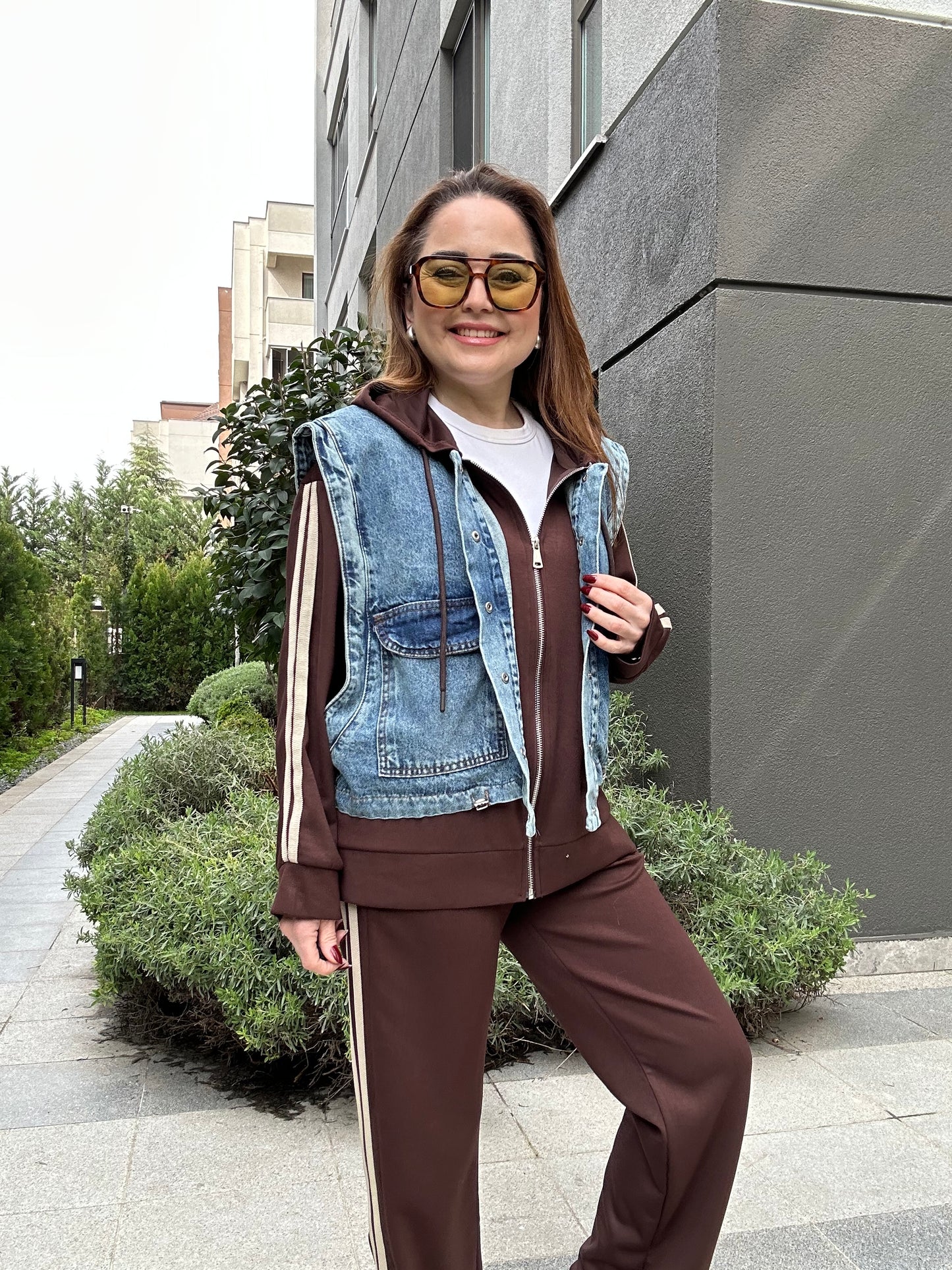Denim yelekli takım