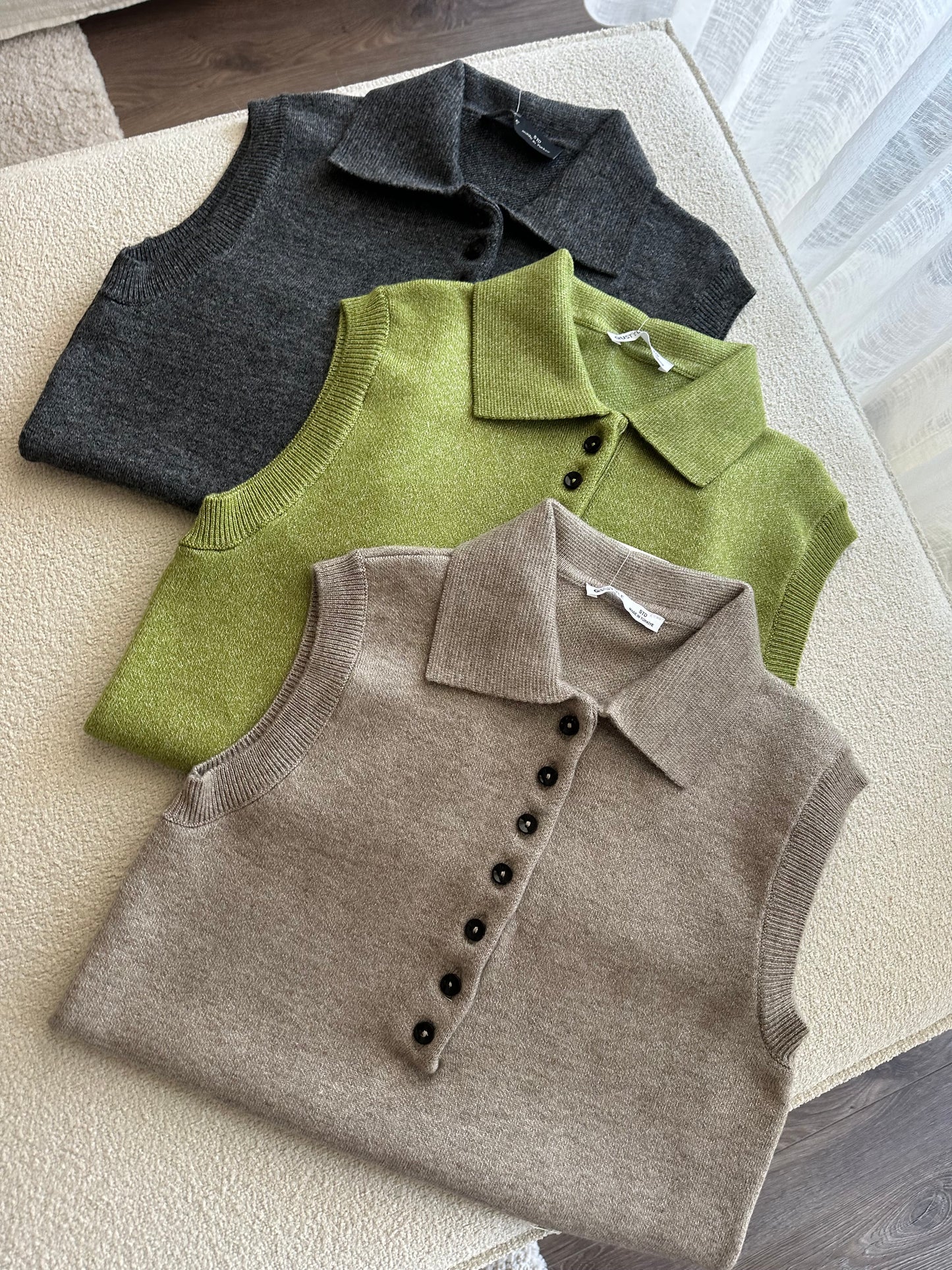 Premium düğmeli triko